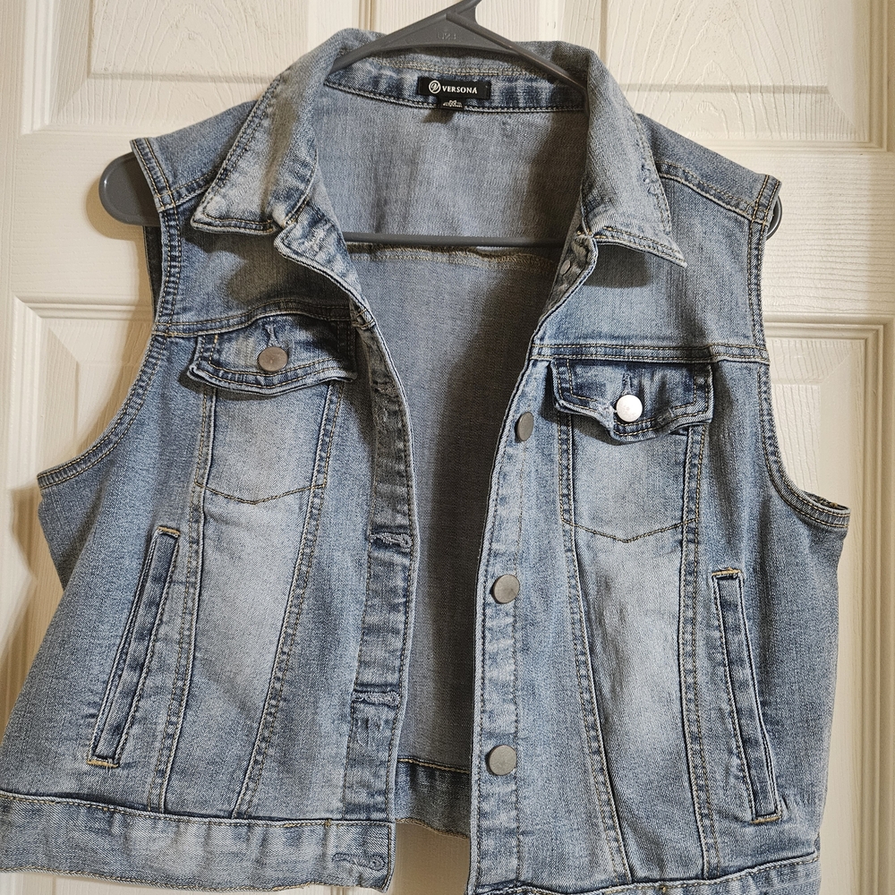 Versona Light Blue Denim Vest